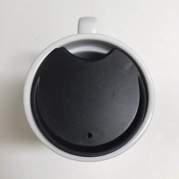 NEW Starbucks Disney Parks Gingerbread Castle Christmas Holiday Travel Mug - Picture 16 of 16